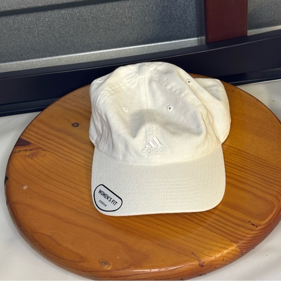 adidas Women's Cream Hat - Picture 1 of 7